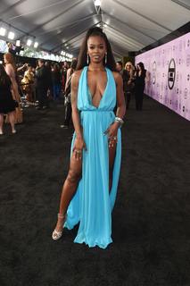 Ari Lennox feet photo 4