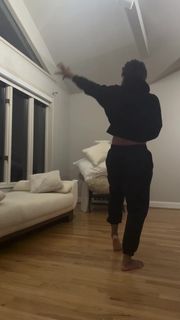 Ari Lennox feet photo 20