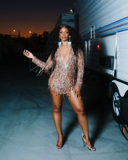Ari Lennox feet photo 1