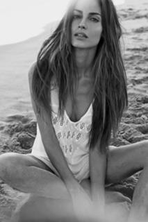 Ariadne Artiles feet photo 15