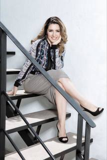 Ariadne Díaz feet photo thumbnail