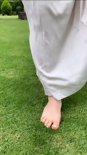 Ariadne Díaz feet photo thumbnail