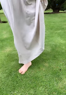 Ariadne Díaz feet photo thumbnail