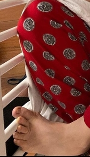 Ariadne Díaz feet photo thumbnail