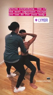 Ariana DeBose feet photo thumbnail