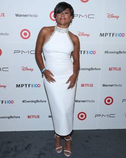 Ariana DeBose feet photo thumbnail