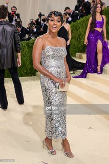 Ariana DeBose feet photo thumbnail