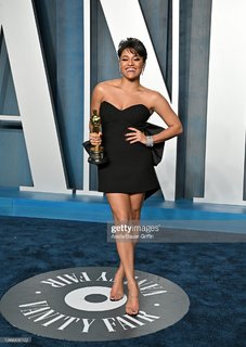 Ariana DeBose feet photo thumbnail