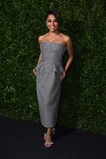 Ariana DeBose feet photo thumbnail