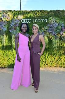Ariana DeBose feet photo thumbnail