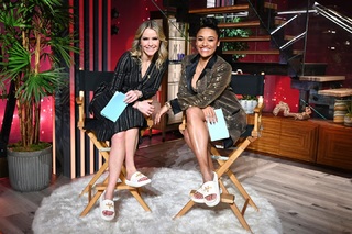 Ariana DeBose feet photo thumbnail