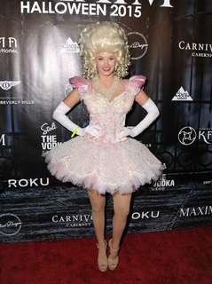 Ariana Madix feet photo thumbnail