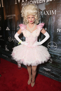 Ariana Madix feet photo thumbnail