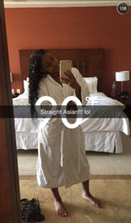 Ariane Andrew feet photo 14