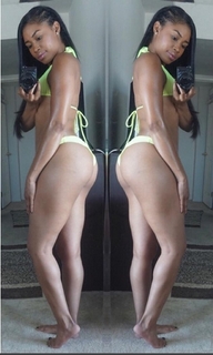Ariane Andrew feet photo 19