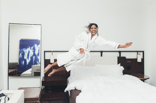 Ariane Andrew feet photo 14