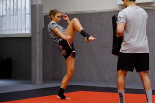 Ariane Brodier feet photo 2
