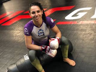 Ariane Lipski feet photo 2