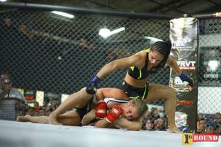 Ariane Lipski feet photo 13