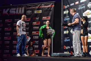 Ariane Lipski feet photo 5