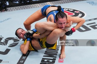 Ariane Lipski feet photo 16