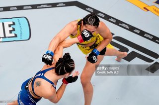 Ariane Lipski feet photo 9