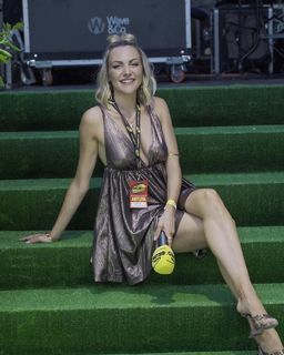 Arianna Bertoncelli feet photo 20