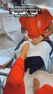 Arianna Bertoncelli feet photo 11