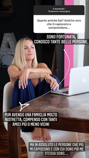 Arianna Bertoncelli feet photo 9