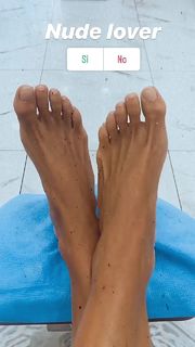 Arianna Bertoncelli feet photo 16