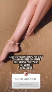 Arianna Bertoncelli feet photo 17