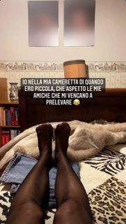 Arianna Bertoncelli feet photo 11