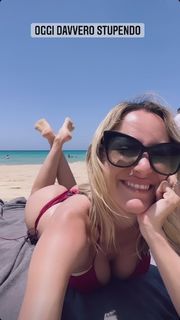 Arianna Bertoncelli feet photo 3