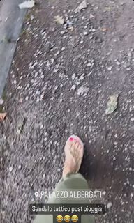 Arianna Bertoncelli feet photo 19