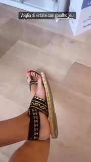Arianna Bertoncelli feet photo 10