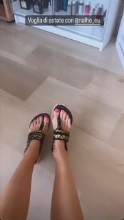 Arianna Bertoncelli feet photo 6