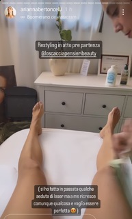 Arianna Bertoncelli feet photo 11