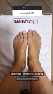 Arianna Bertoncelli feet photo 9