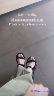Arianna Bertoncelli feet photo 15