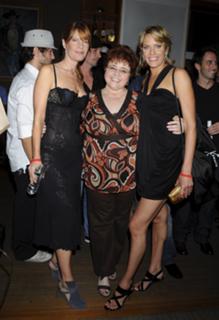 Arianne Zucker feet photo 1