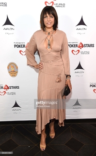 Arianne Zucker feet photo 7