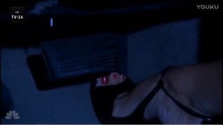 Arianne Zucker feet photo 1