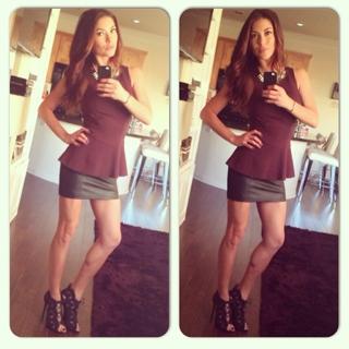 Arianny Celeste feet photo thumbnail