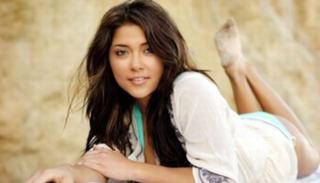 Arianny Celeste feet photo thumbnail