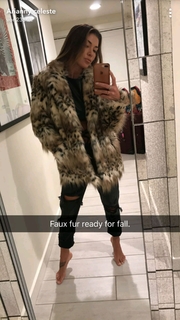 Arianny Celeste feet photo thumbnail