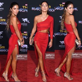 Arianny Celeste feet photo thumbnail