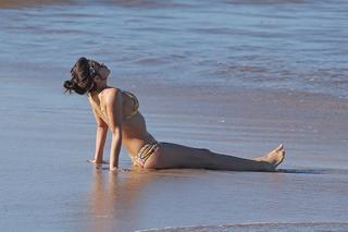 Arianny Celeste feet photo thumbnail