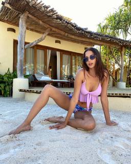 Arianny Tenorio feet photo thumbnail