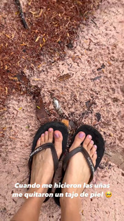 Arianny Tenorio feet photo thumbnail