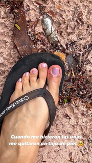 Arianny Tenorio feet photo thumbnail